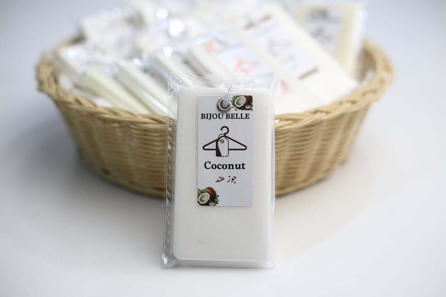 فواحة ملابس Coconut