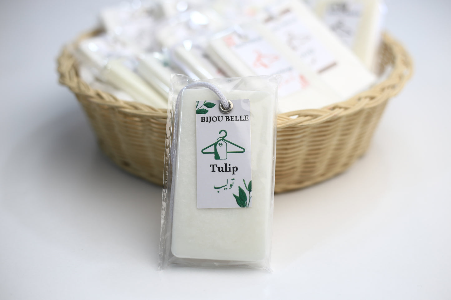 فواحة ملابسTulip