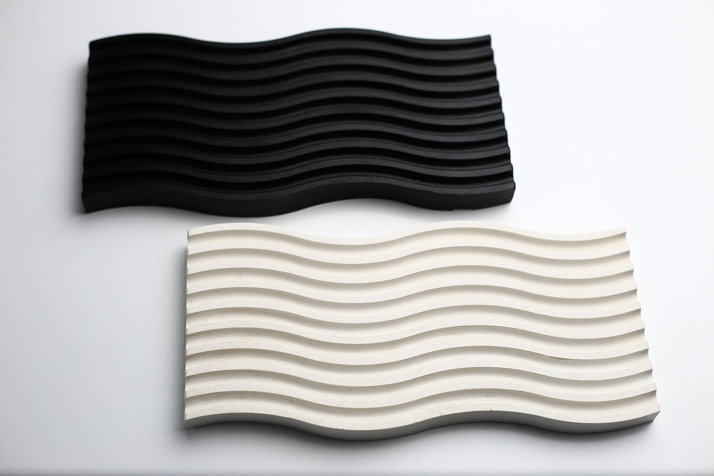 كوستر زجزاج - أوف وايت